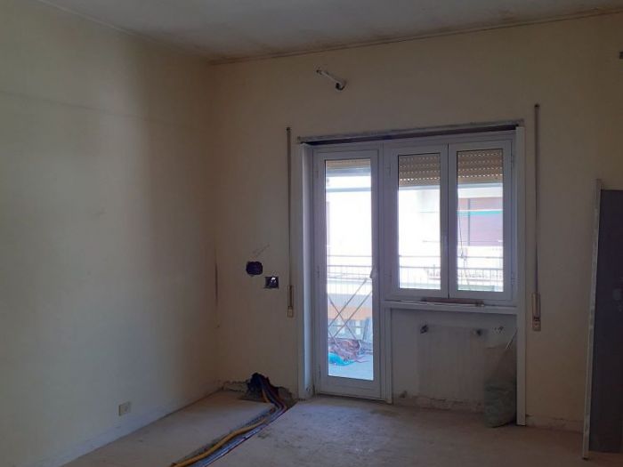 Archisio - Mani Srl Ristrutturazini - Progetto Ristrutturazione completa di un appartamento sito in roma zona aurelio con tanto gioco di colori