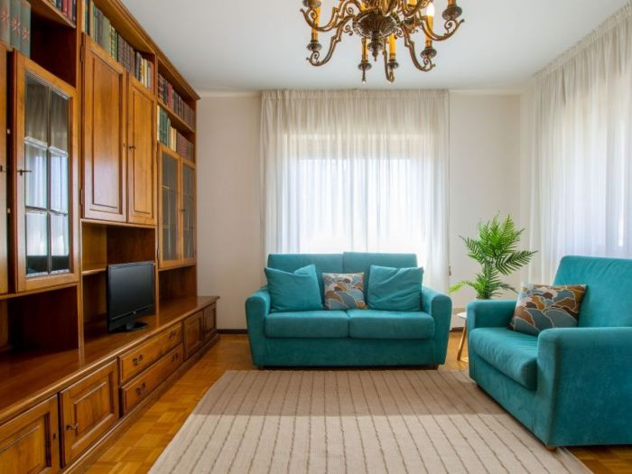 Archisio - Elisa Cattelan - Progetto Un appartamento datato che riprende vita