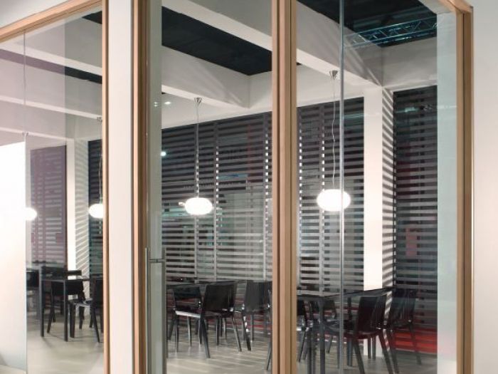 Archisio - Drago - Progetto Porte e pareti vetrate