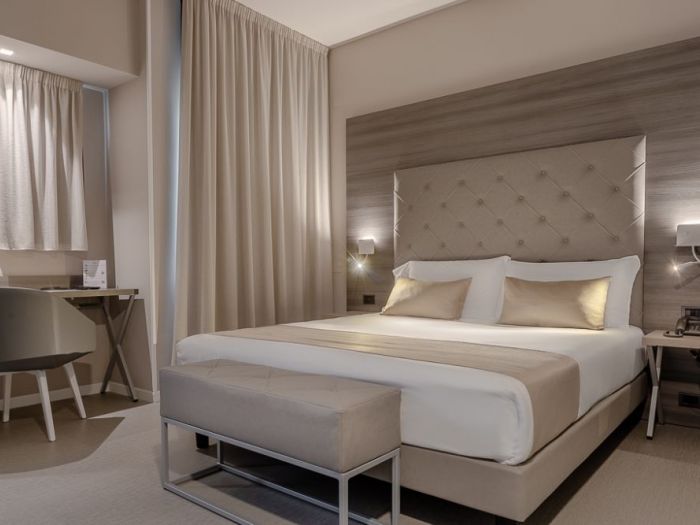 Archisio - Arianna Di Carlantonio Habitathomestaging - Progetto hotel concorde fotografia di interni