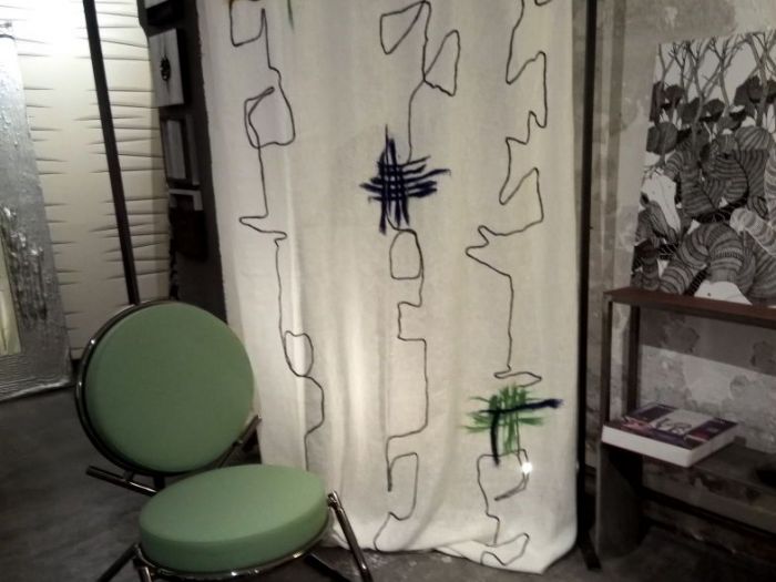 Archisio - Elena Kihlman Disegna E Produce Tessuti Darredamento Accessori Per Arredamenti - Progetto Tende disegnate a mano