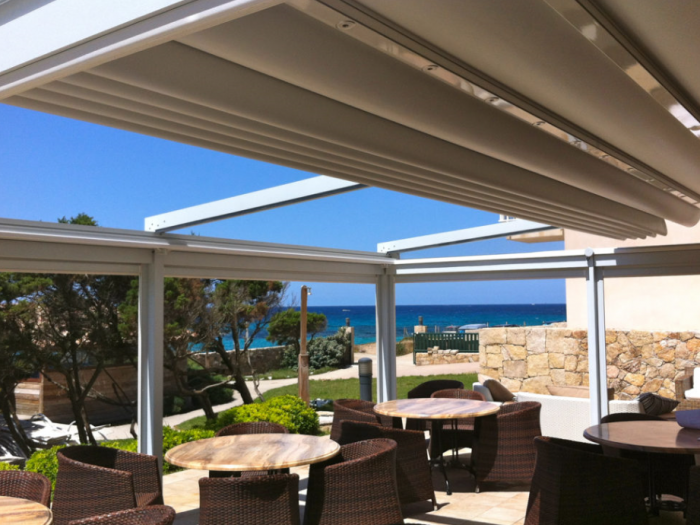 Archisio - Idea Tenda - Progetto Strutture autoportanti addossate pergolati