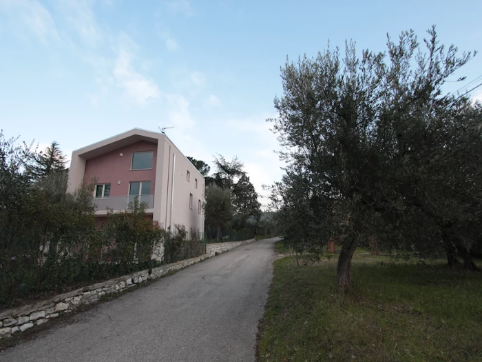 Archisio - Luca Cesaretti - Progetto Them crooked house panicale pg