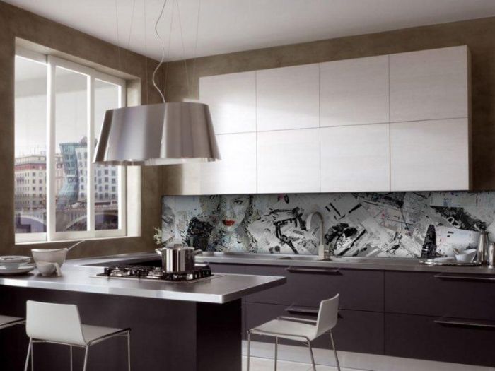 Archisio - Citti Serramenti Infissi Cristalli - Progetto Schienali per cucine in vetro