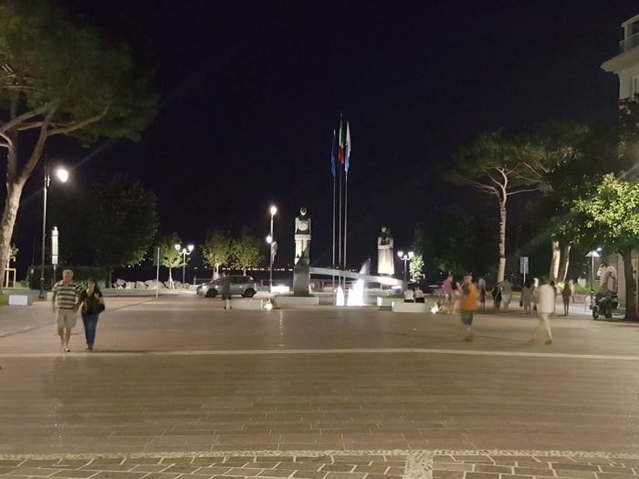 Archisio - Cristiano Mazzotta - Progetto Riqualificazione piazza cappelletti