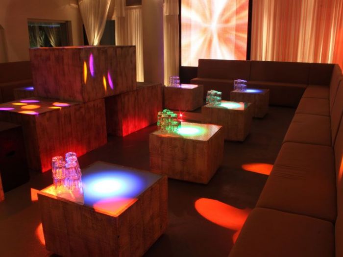 Archisio - Roberto Bardelli - Progetto Bar ristorante e discoteche