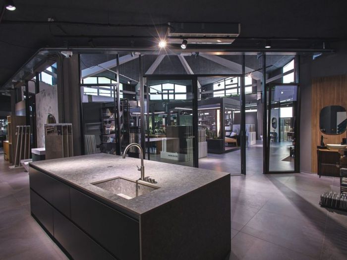 Archisio - Piergiorgio Miserendino - Progetto Show room ottagono design lab 20