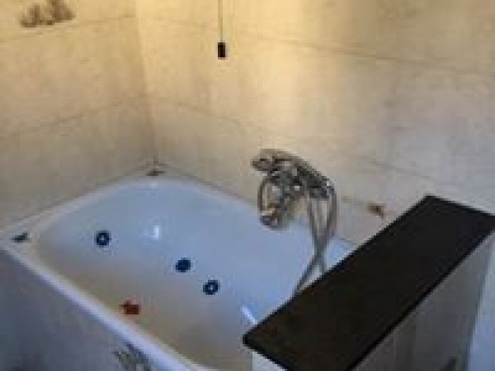 Archisio - Sc Idraulica - Progetto Impiantistica in appartamentonuove colonne acqua in condominioassemblaggio e messa in funzione autoclave in condominio