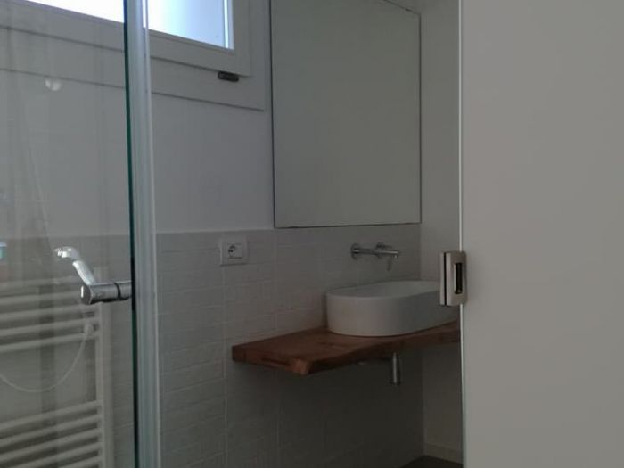 Archisio - Vetreria Flower Glass - Progetto Box doccia su misura