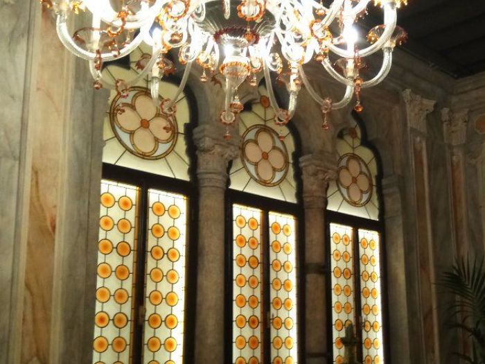 Archisio - Iko Studio - Progetto Vetrata artistica per hotel a venezia