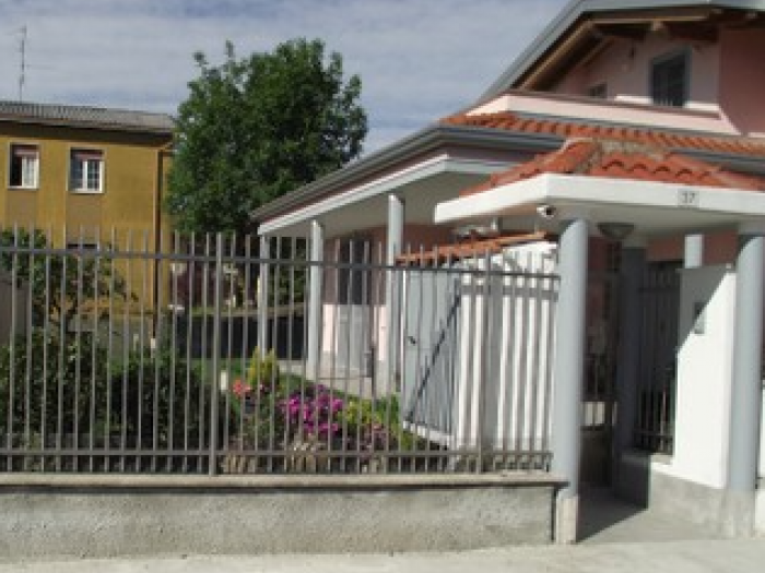 Archisio - Vincenzo Milione - Progetto Villa vimercate