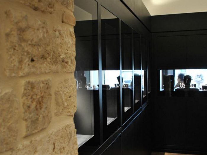 Archisio - Studio Scaramucci - Progetto Gioielleria coccia oddi 2012-2013