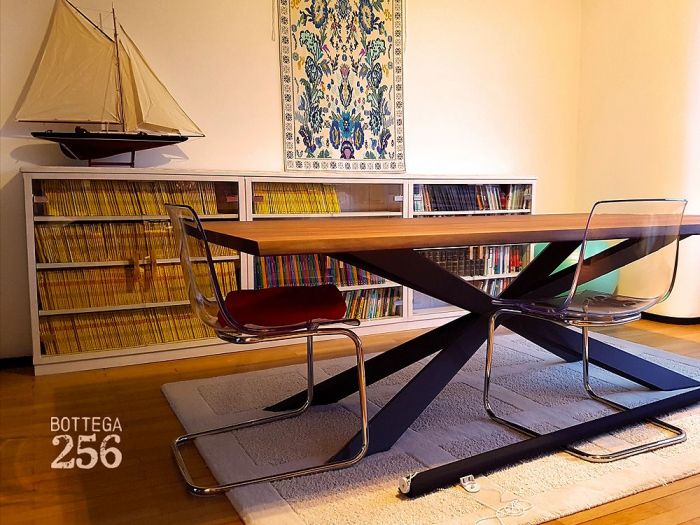 Archisio - Bottega 256 - Progetto Eco-libreria frassino massello