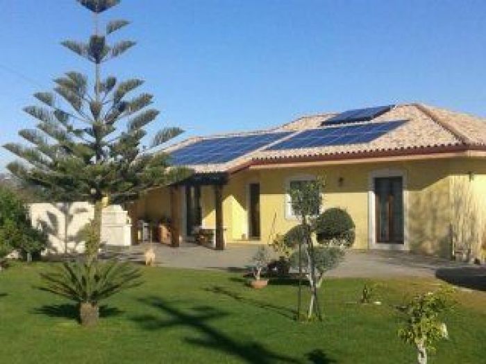 Archisio - Eco Energis - Progetto impianti fotovoltaici