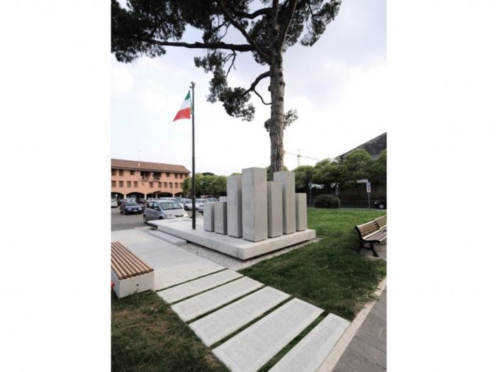 Archisio - Didon Comacchio Architects - Progetto Monumento alpini