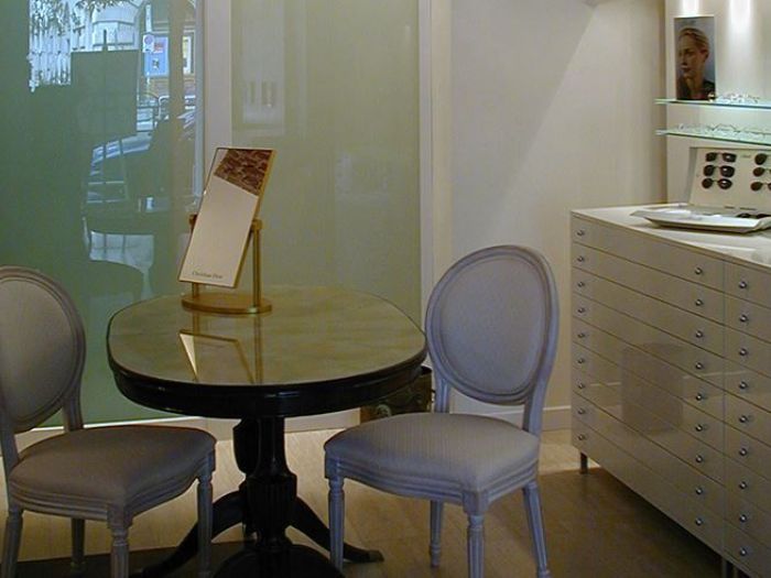 Archisio - Falegnameria Franciacorta Snc - Progetto 7 ottica e gioielleria - arredamento ottica