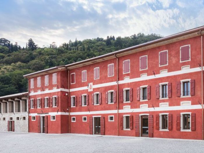 Archisio - Fabio Nassuato - Progetto Recupero borgo rurale case marian