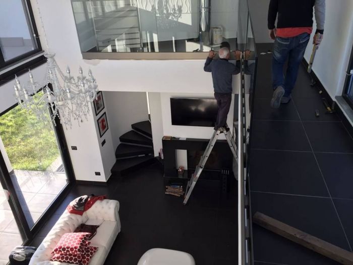 Archisio - Godente Godente Vetreria E Infissi - Progetto Parapetto in cristallo