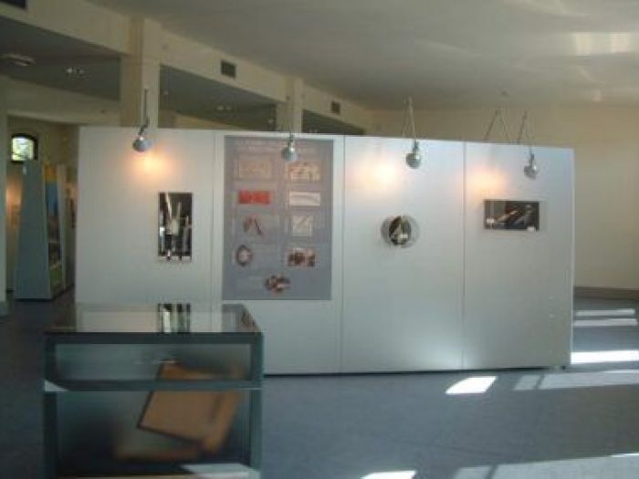 Archisio - Leolab - Progetto Sistema di allestimento adattabile mostra temporanea sulla coltelleria spagnola