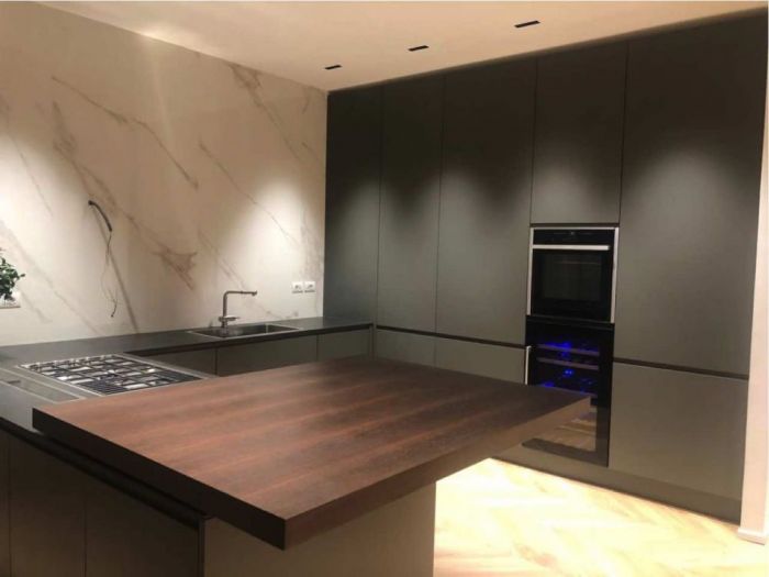 Archisio - Arredamenti Ancona srl - Progetto Cucina con piano di lavoro scorrevole