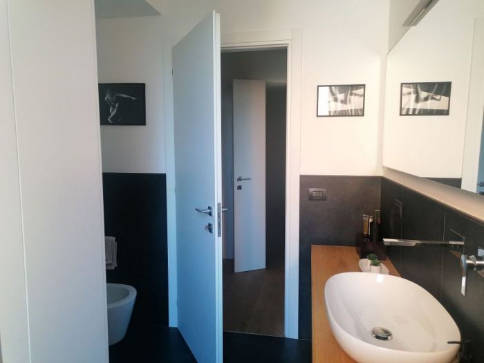 Archisio - Sara Gotti - Progetto Bagno bw