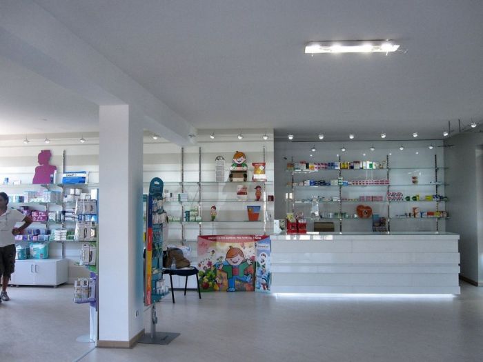 Archisio - Soa Spazio Oltre Larchitettura - Progetto Parafarmacia cnr