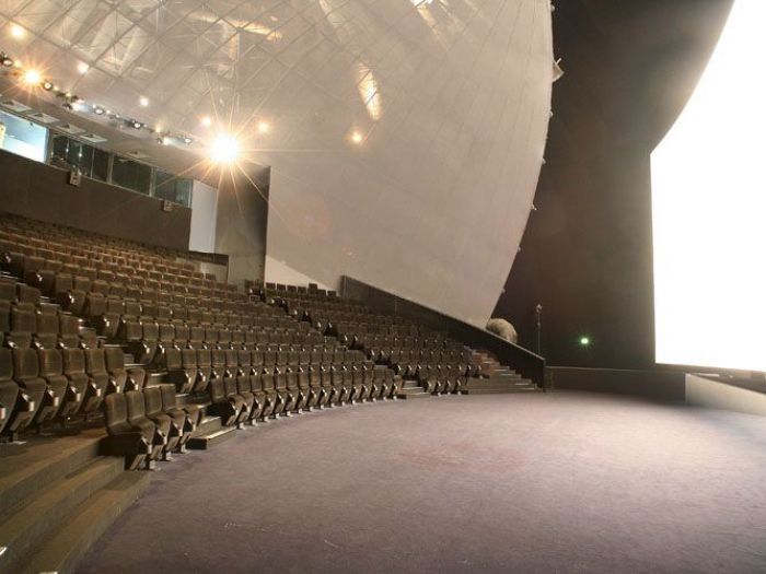 Archisio - Claudio Correale - Progetto Ugc cine cit multiplex - la defence