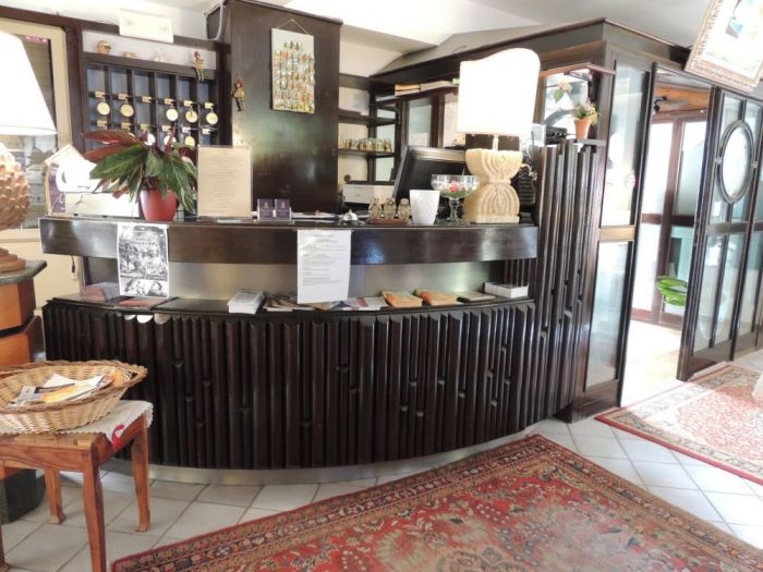 Archisio - Salvatore Bottone - Progetto Arredamento di panificio