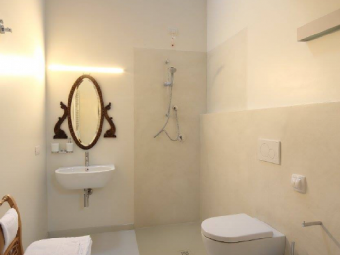 Archisio - Sofim Srl Soluzioni E Finiture Immobiliari - Progetto Pavimenti in microcemento e resina bagni in microcemento