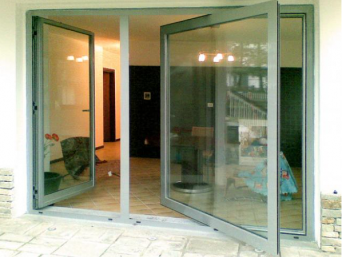 Archisio - Alex Serramenti - Progetto Infissi alluminiolegno grate persiane