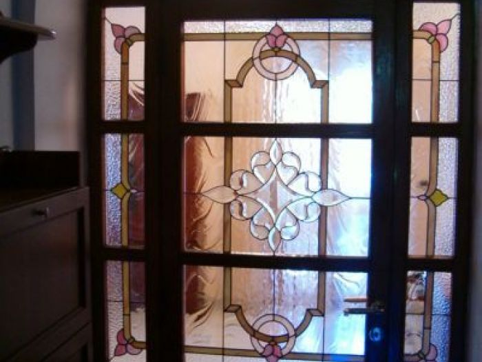 Archisio - Caleidos Creazioni Darte Snc - Progetto Vetrate per porte