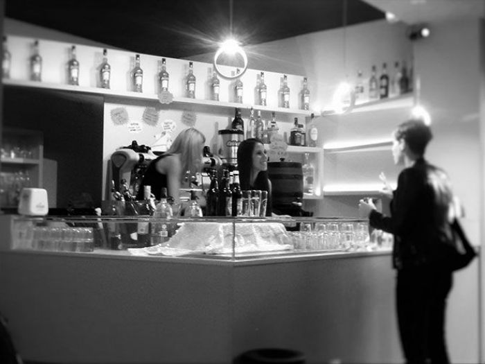 Archisio - Roberto Bardelli - Progetto Bar ristorante e discoteche