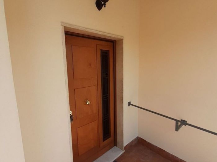 Archisio - Mani Srl Ristrutturazini - Progetto Restyling esterno di un villino unifamiliare sito in roma zona acilia