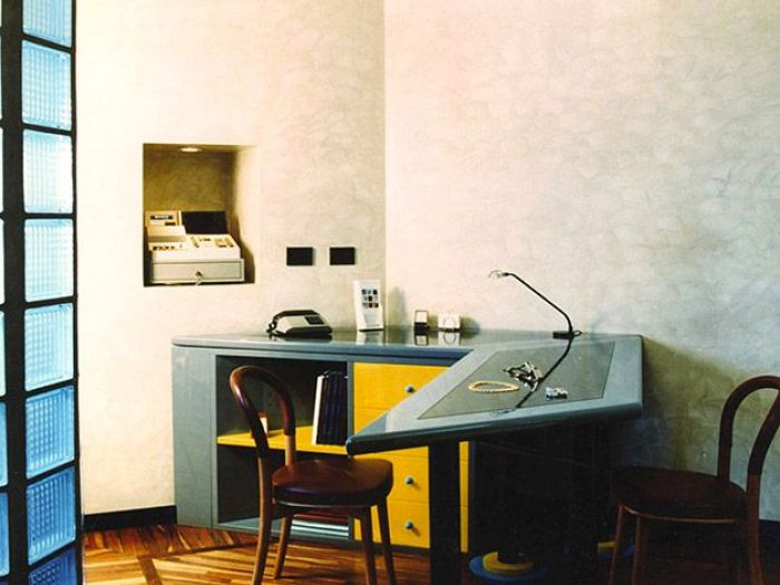 Archisio - Giovanna Azzarello - Progetto Spazi commerciali