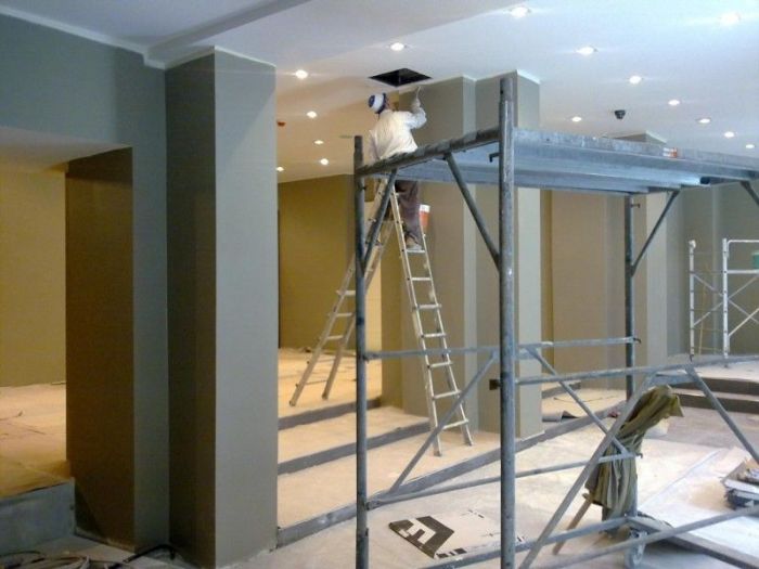 Archisio - Errico Gaglianese - Progetto Realizzazione punti vendita benetton e sisley di catanzaro