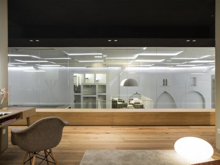 Archisio - Didon Comacchio Architects - Progetto Showroom ll light village