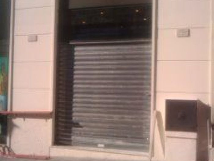 Archisio - Errico Gaglianese - Progetto Realizzazione punti vendita benetton e sisley di catanzaro