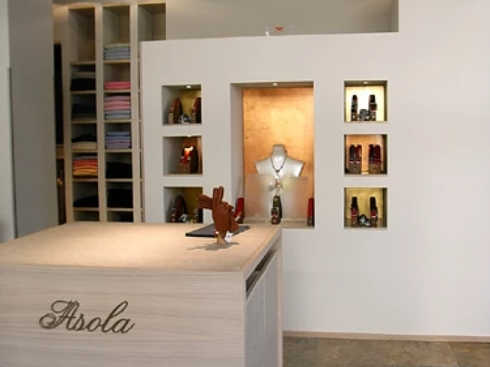 Archisio - Studio Patetta - Progetto Negozio di abbigliamento asola