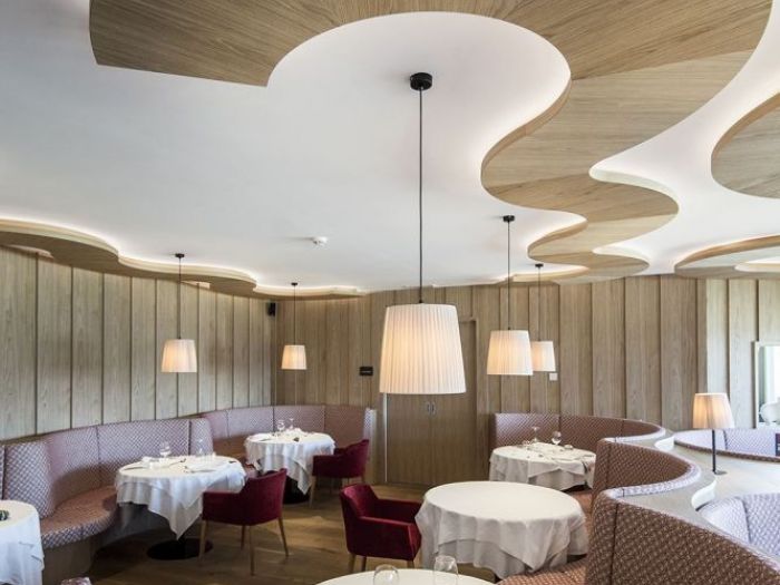 Archisio - Noa Network Of Architecture - Progetto Hubertus oscillante tra cielo e terra