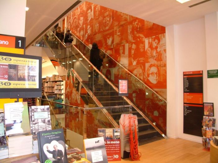 Archisio - Lula Ferrari - Progetto Feltrinelli megastore