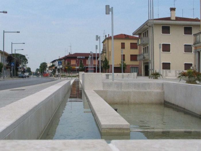 Archisio - Forme Dacqua - Progetto Lama dacqua verticale