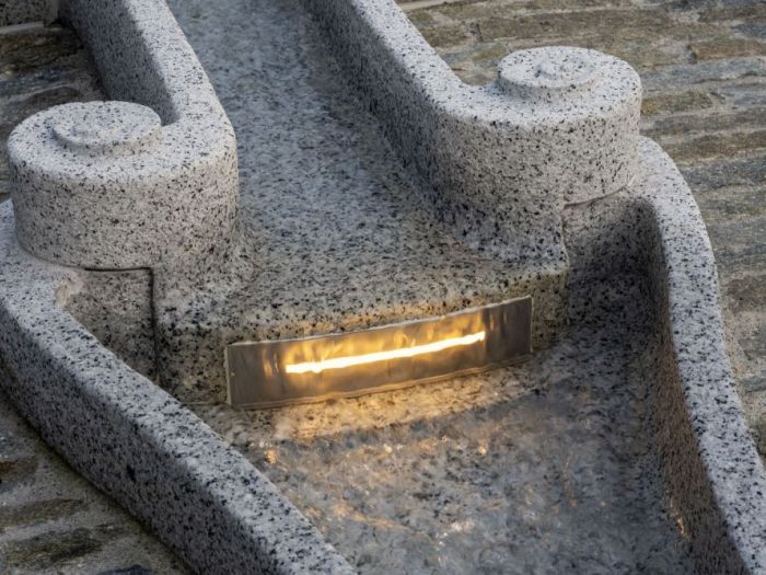 Archisio - Forme Dacqua - Progetto Catene fontana artistica - grand hotel dino