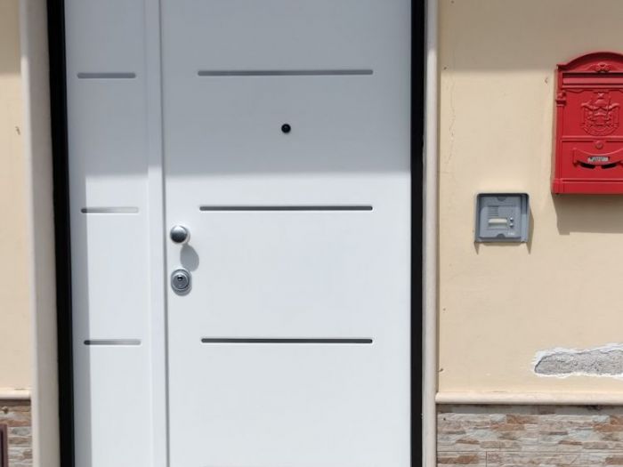 Archisio - De Luca Serramenti Di Andrea De Luca - Progetto Portoni blindati