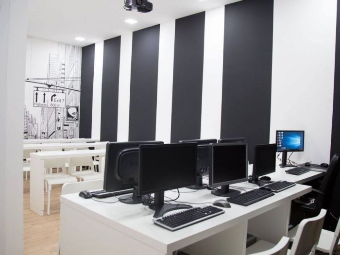 Archisio - Casesa Tiziano - Progetto Autoscuola al volante