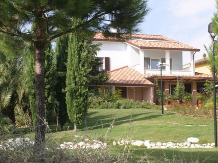 Archisio - Impresa Edile Paccaloni - Progetto Ristrutturazioni a loreto