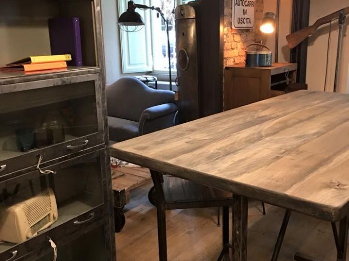 Archisio - Scenography - Progetto Tavoli e tavolini