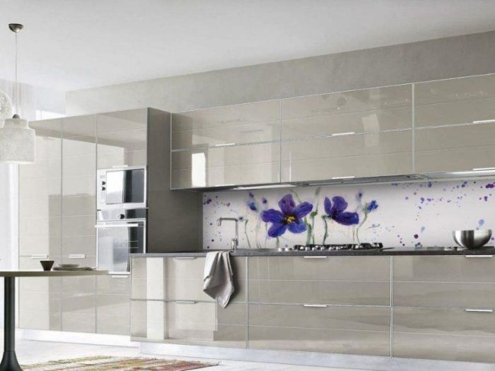 Archisio - Citti Serramenti Infissi Cristalli - Progetto Schienali per cucine in vetro