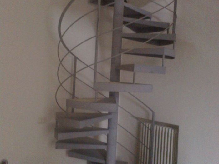 Archisio - Bet Di Buhazi Eugen Tudor - Progetto Scale in ferro su misura su misura