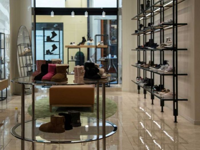 Archisio - Bravo Servizi Aziendali Di Bravo Maurino - Progetto Arredamento negozio erbavoglio