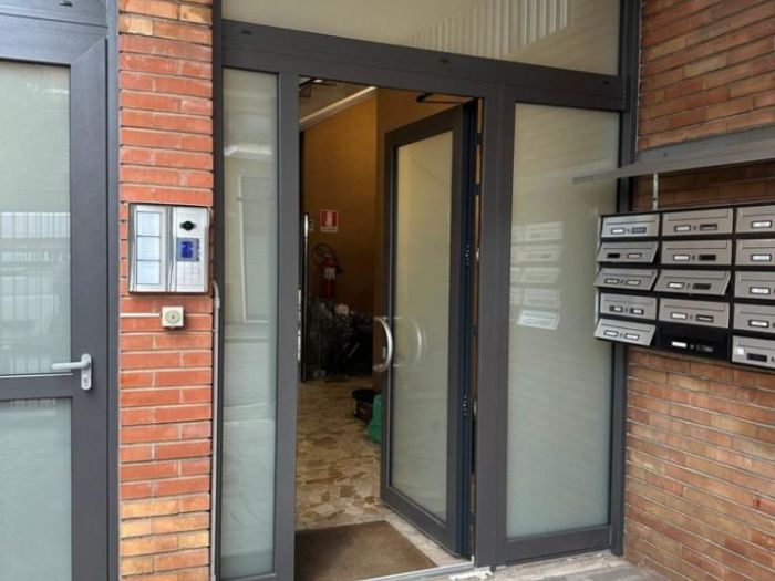 Archisio - Elia Serramenti E Porte - Progetto Ingressi condominiali a busto arsizio